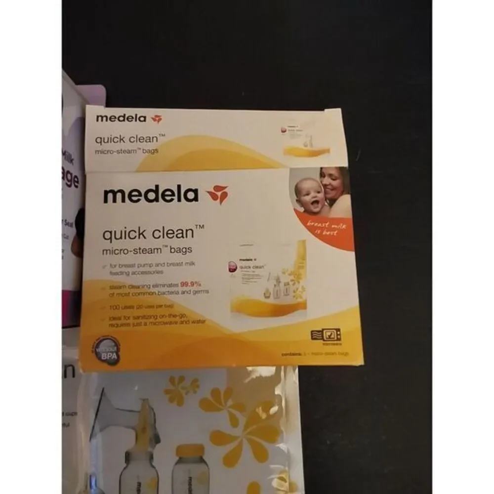 Medela Quick Clean Micro Steam Bags 6 Count,‎ Breast Milk Storage Bags 100 Count